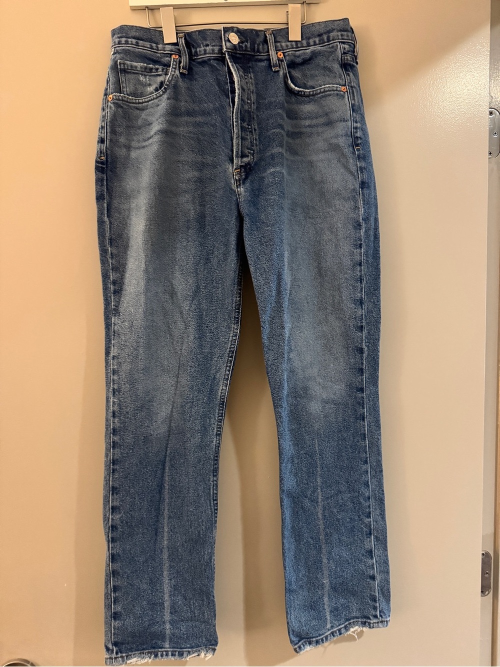 Citizens Of Humanity Straight-Leg Jeans in Faded Blue Wash